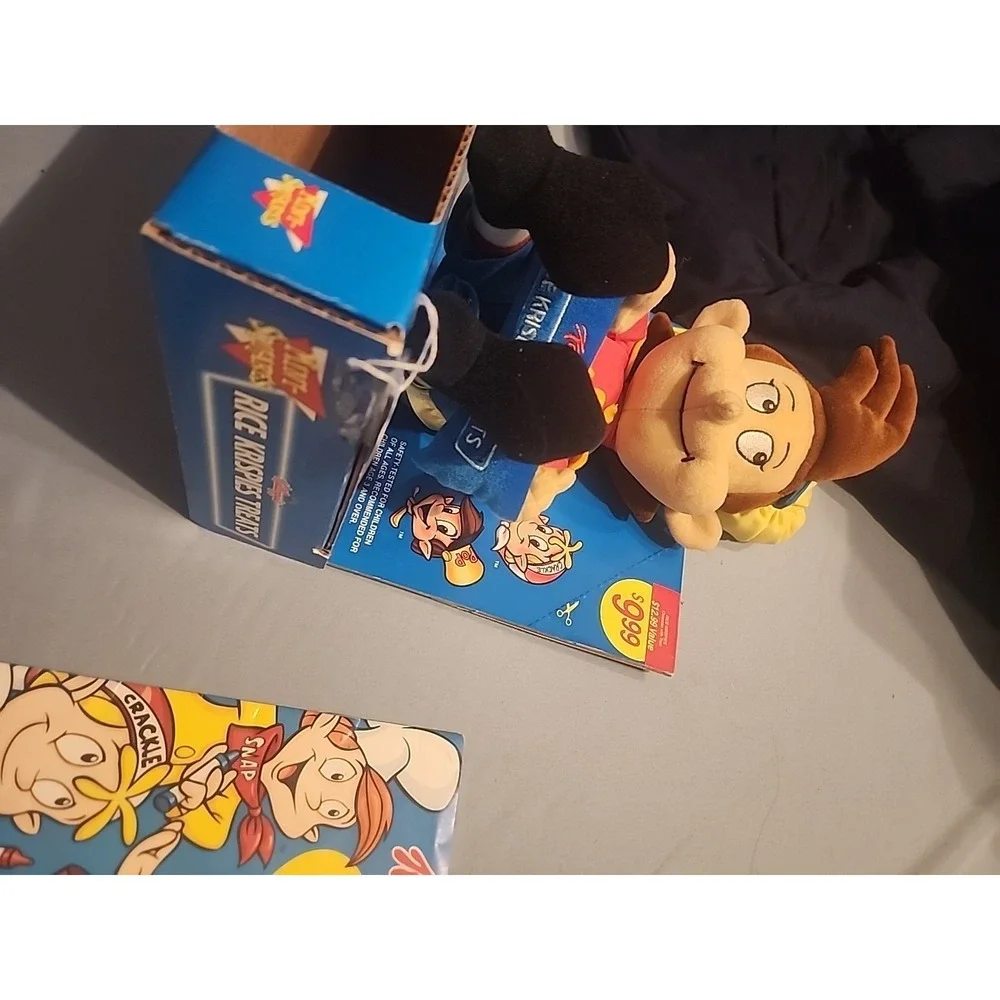 New Kelloggs POP from Rice Krispies (Snap, Crackle  Pop) Plush Doll 10
